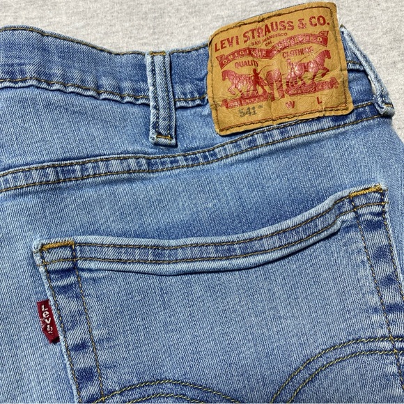 Levis 541 Jeans Mens Tag 38x36 Actual 37x34 Blue Athletic Chore Everyday - Picture 4 of 13